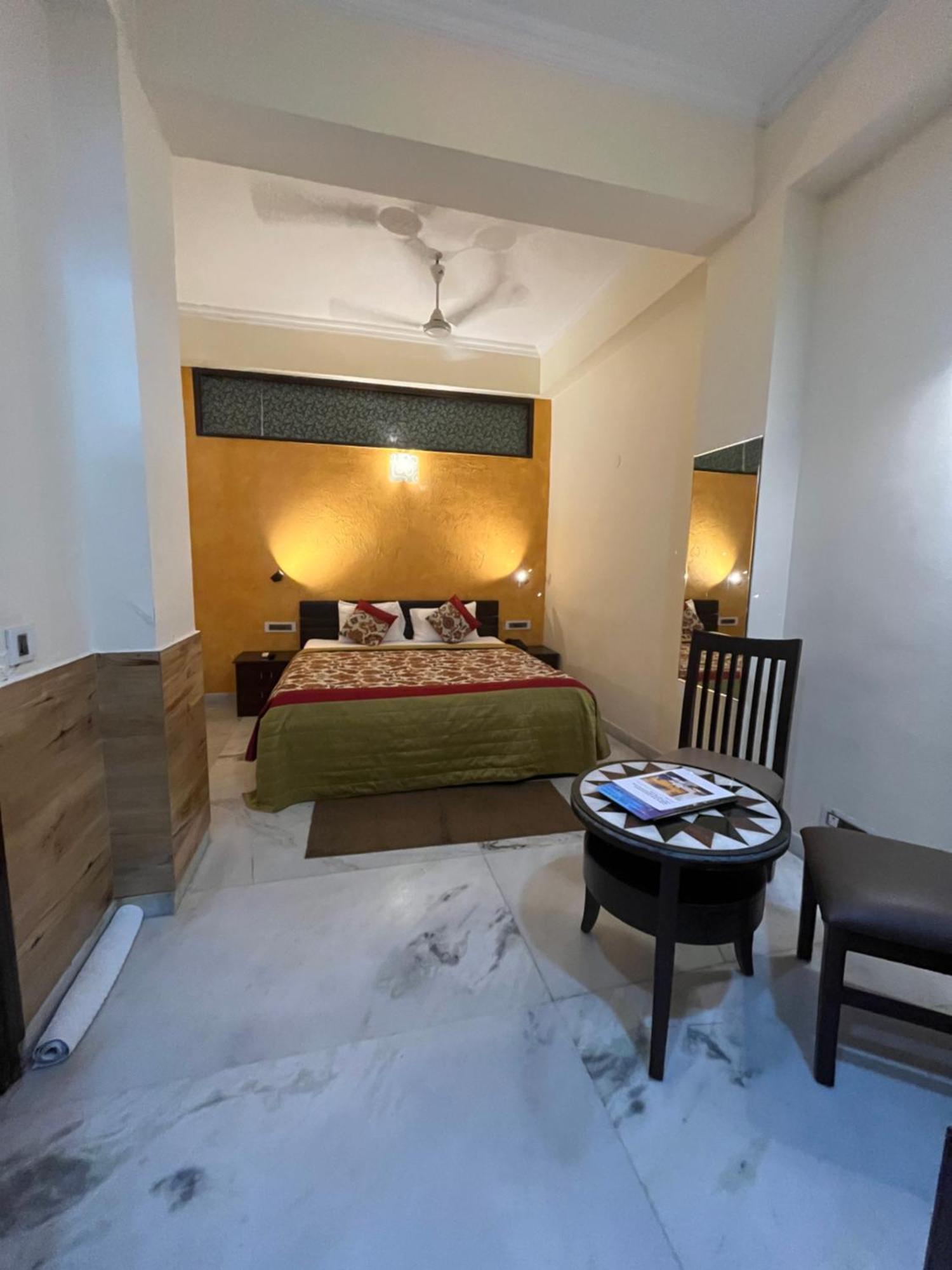 Treehouse Narmade A Riverfront Resort & Spa Narmadapuram Hoshangabad Dış mekan fotoğraf